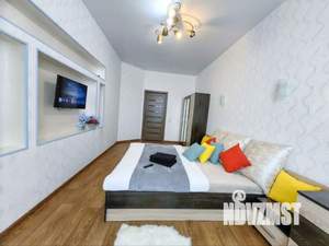 1-к квартира, посуточно, 57м2, 1/1 этаж