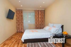 1-к квартира, посуточно, 38м2, 3/5 этаж