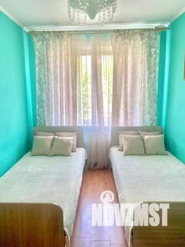 2-к квартира, посуточно, 50м2, 2/10 этаж