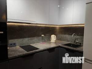 1-к квартира, посуточно, 32м2, 13/16 этаж