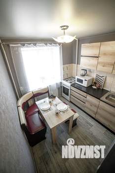 2-к квартира, посуточно, 45м2, 2/5 этаж