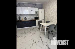 3-к квартира, посуточно, 72м2, 1/1 этаж