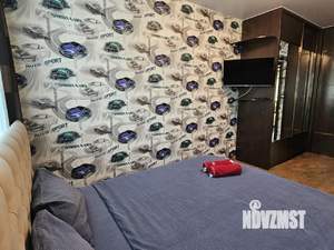 1-к квартира, посуточно, 50м2, 1/1 этаж