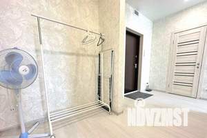 2-к квартира, посуточно, 45м2, 14/15 этаж