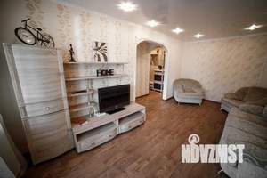 2-к квартира, посуточно, 60м2, 1/1 этаж