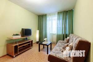 1-к квартира, посуточно, 36м2, 1/1 этаж