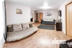 2-к квартира, посуточно, 56м2, 1/1 этаж