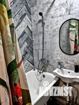 Студия квартира, посуточно, 27м2, 3/9 этаж