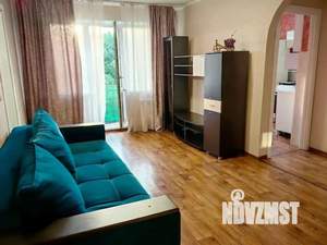 2-к квартира, посуточно, 50м2, 1/1 этаж