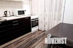 2-к квартира, посуточно, 45м2, 4/5 этаж