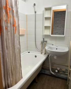 2-к квартира, на длительный срок, 48м2, 1/5 этаж