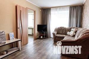 2-к квартира, посуточно, 48м2, 5/5 этаж