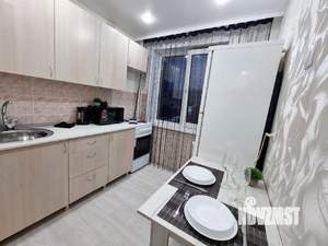 1-к квартира, посуточно, 35м2, 4/5 этаж