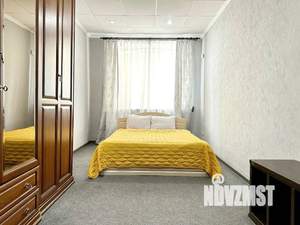 4-к квартира, посуточно, 104м2, 2/5 этаж