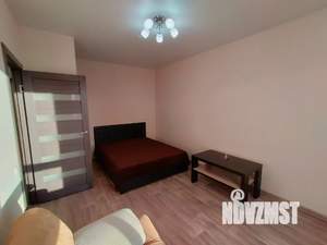1-к квартира, посуточно, 38м2, 5/5 этаж
