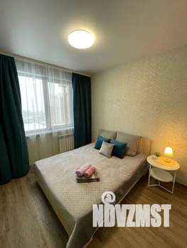 1-к квартира, посуточно, 40м2, 9/16 этаж