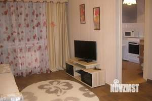 1-к квартира, посуточно, 35м2, 3/5 этаж