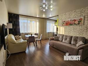 1-к квартира, посуточно, 50м2, 1/1 этаж