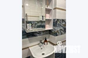 2-к квартира, посуточно, 42м2, 7/16 этаж