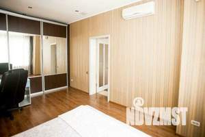 4-к квартира, посуточно, 110м2, 4/4 этаж