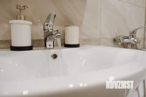 Студия квартира, посуточно, 30м2, 3/8 этаж