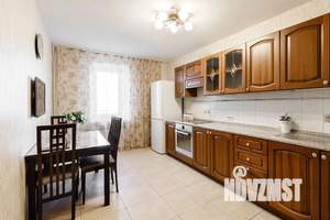 3-к квартира, посуточно, 100м2, 4/12 этаж