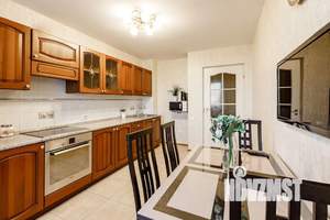 3-к квартира, посуточно, 100м2, 4/12 этаж
