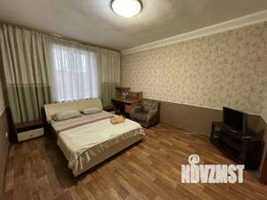 1-к квартира, посуточно, 45м2, 1/1 этаж