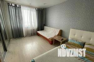 1-к квартира, посуточно, 38м2, 8/16 этаж