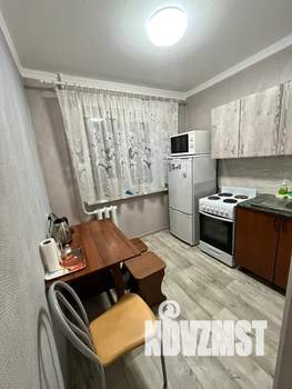 1-к квартира, посуточно, 32м2, 3/5 этаж