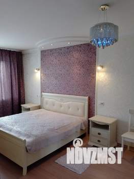 2-к квартира, посуточно, 56м2, 1/1 этаж