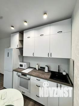 1-к квартира, посуточно, 40м2, 1/4 этаж