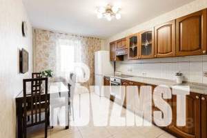 3-к квартира, посуточно, 100м2, 4/10 этаж