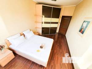 1-к квартира, посуточно, 60м2, 1/1 этаж