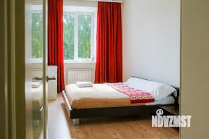 1-к квартира, посуточно, 61м2, 1/1 этаж