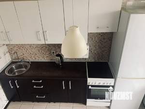 1-к квартира, посуточно, 40м2, 15/16 этаж