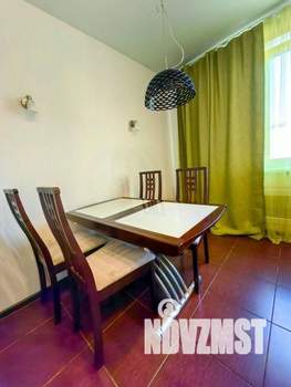 1-к квартира, посуточно, 60м2, 1/1 этаж