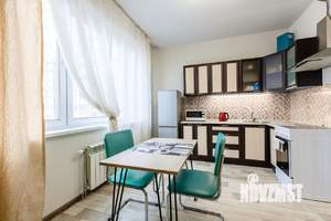 1-к квартира, посуточно, 50м2, 1/1 этаж