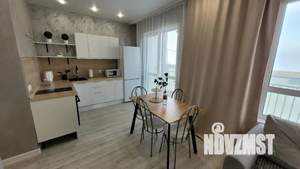 1-к квартира, посуточно, 37м2, 9/9 этаж