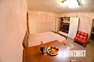 2-к квартира, посуточно, 45м2, 1/1 этаж