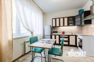 1-к квартира, посуточно, 50м2, 1/1 этаж