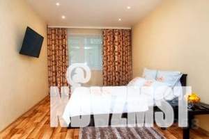 1-к квартира, посуточно, 35м2, 3/5 этаж