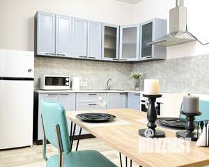 1-к квартира, посуточно, 49м2, 1/1 этаж