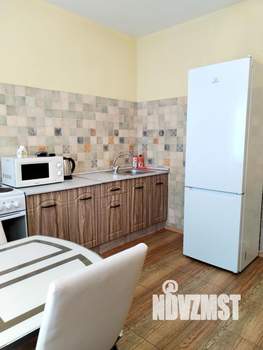 1-к квартира, посуточно, 44м2, 1/1 этаж