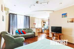 1-к квартира, посуточно, 38м2, 1/1 этаж