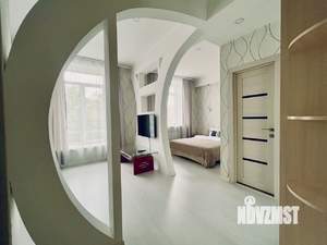 Студия квартира, посуточно, 43м2, 4/4 этаж