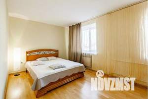 3-к квартира, посуточно, 100м2, 4/10 этаж