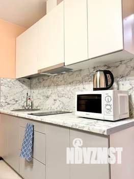 Студия квартира, посуточно, 30м2, 8/10 этаж