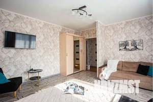 1-к квартира, посуточно, 35м2, 3/10 этаж