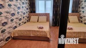 1-к квартира, посуточно, 50м2, 1/1 этаж